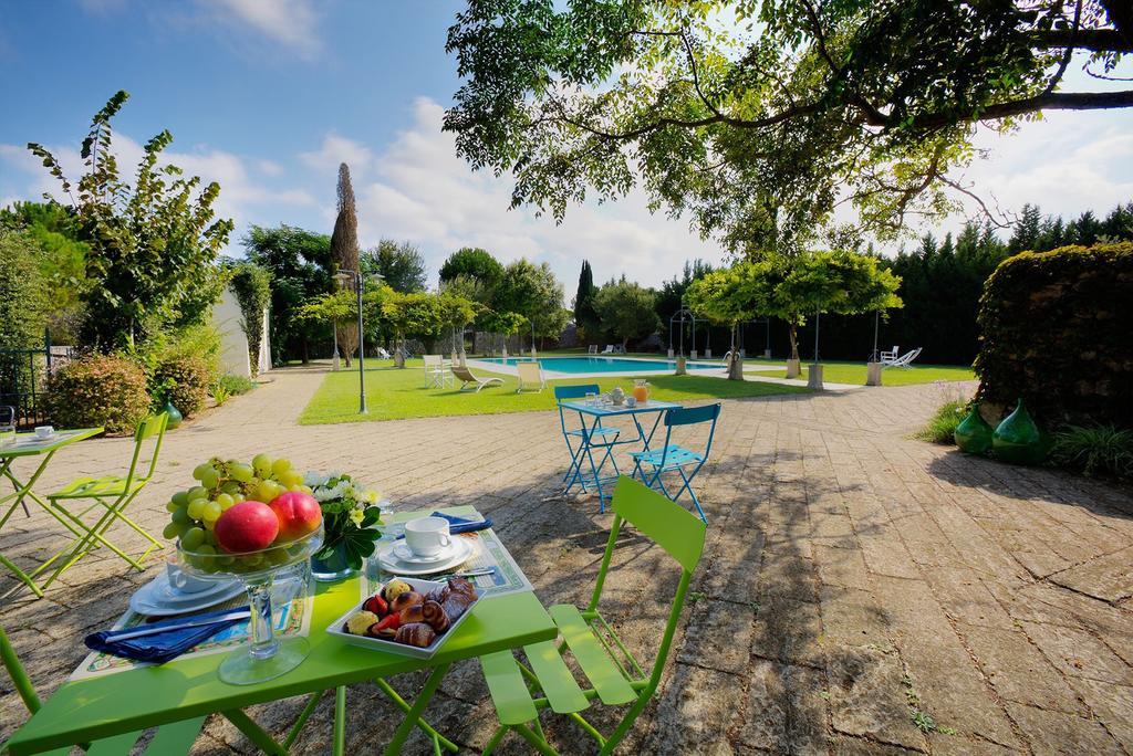 Tenuta Sant'Andrea Giuggianello Dış mekan fotoğraf