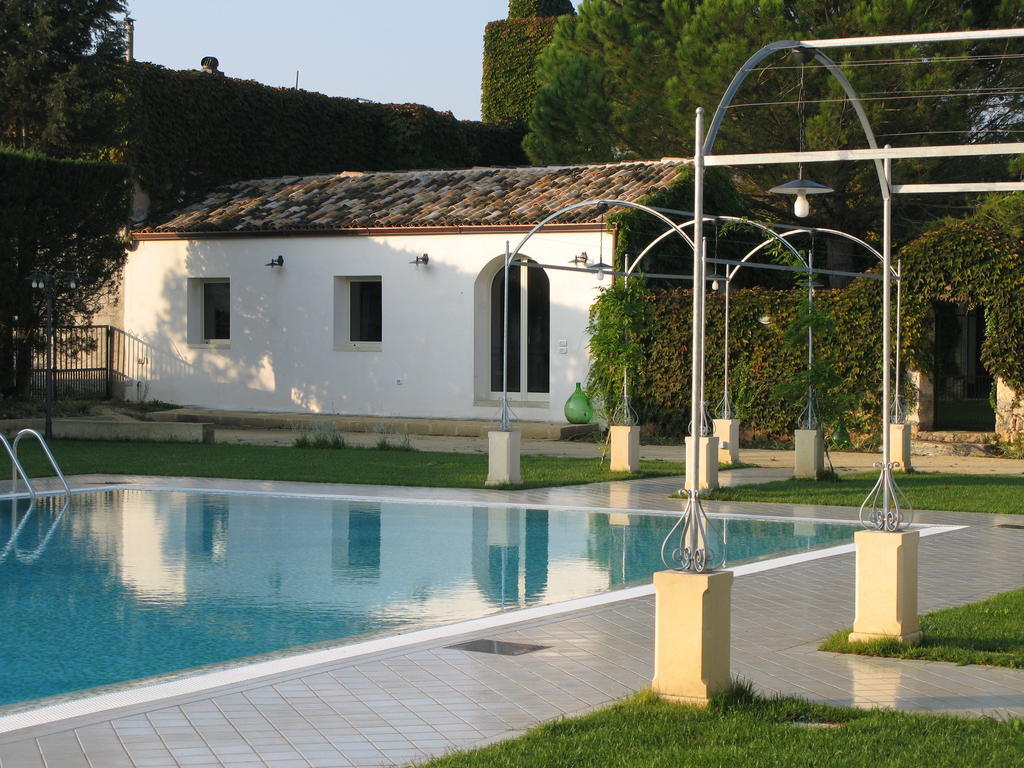 Tenuta Sant'Andrea Giuggianello Dış mekan fotoğraf
